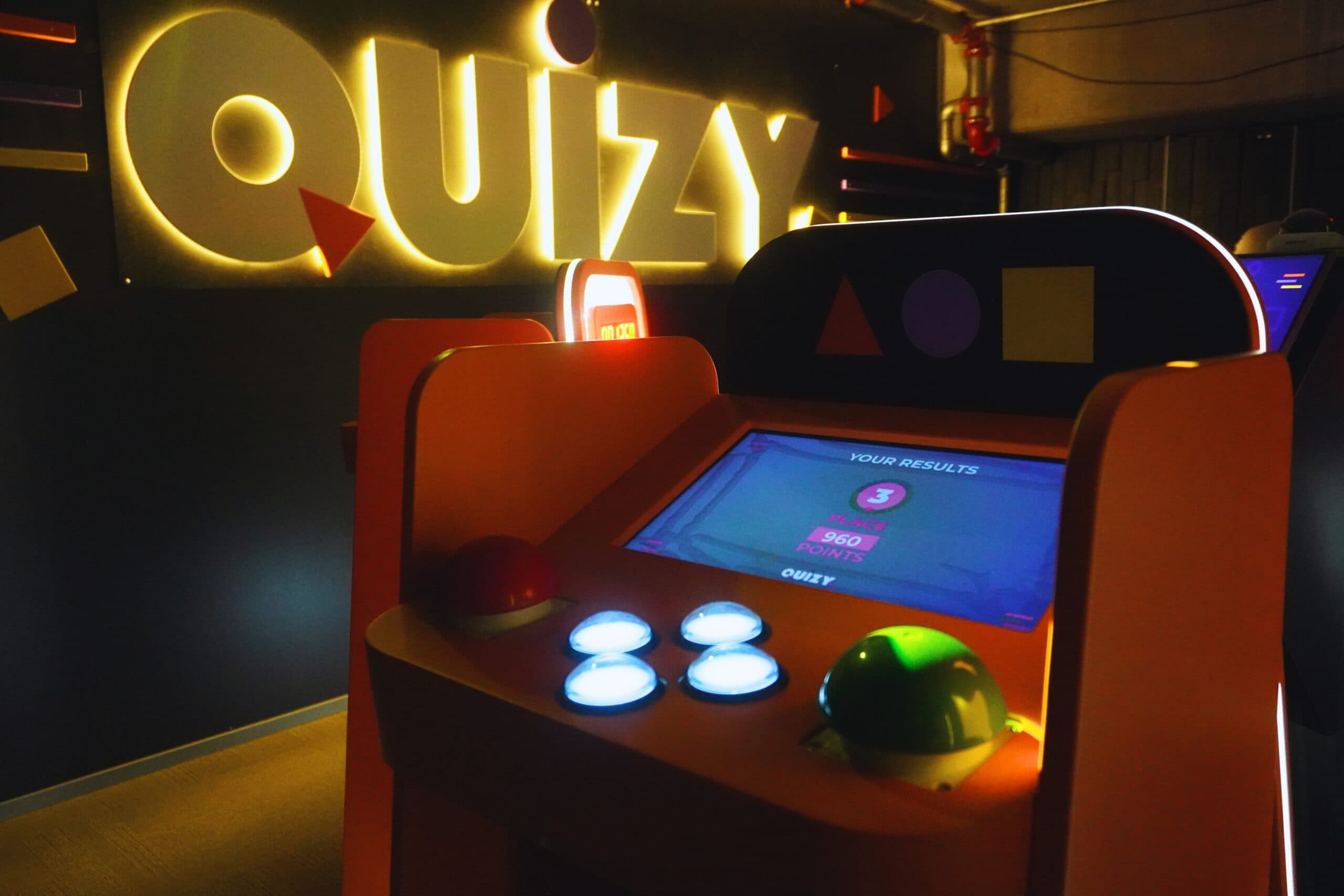 Trampolino Seltskonnamäng Quizy