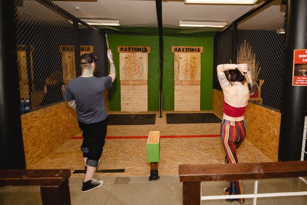 Axtonia Kirveviskamine - Image 1