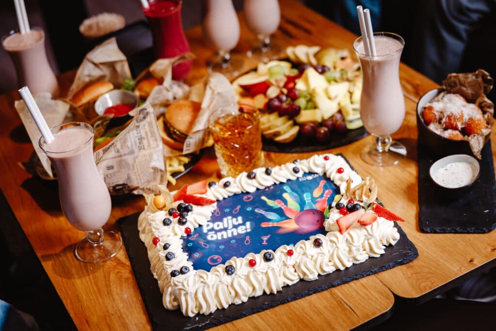 Kuulsaal Kesklinn Bowlingu peopaketid lastele ja klassidele - Image 1